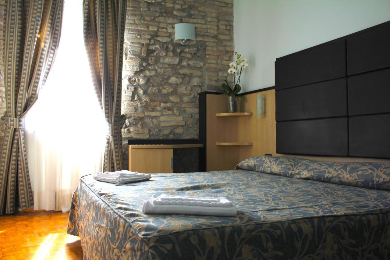 Hotel Il Castello Assisi Exterior photo
