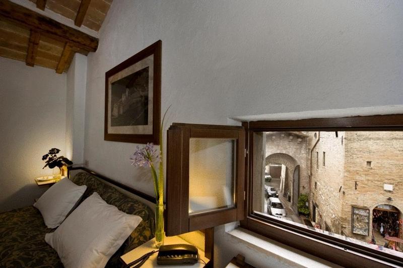 Hotel Il Castello Assisi Exterior photo